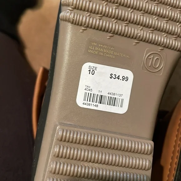 Women’s booties new size 10 - Picture 6 of 7